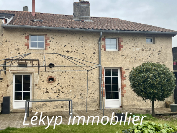 Offres de vente Maison Les Herbiers 85500